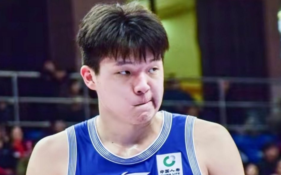 塞维利亚窗口期队长鼓劲；志在CBA常规赛名次提升；管理层满意；球探报告显示潜力 -华体会app下载