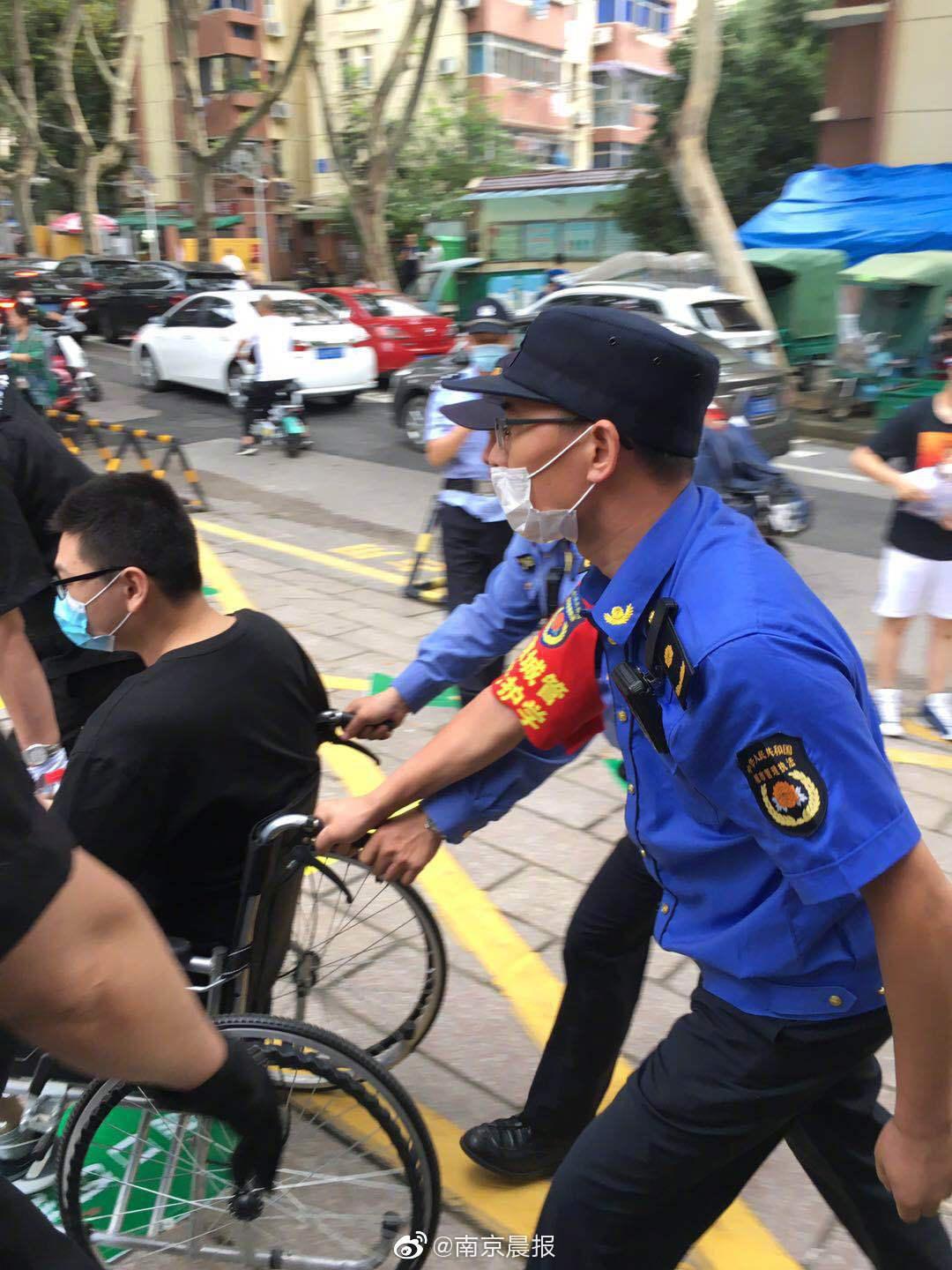 窗口期全明星赛传出新动向，本菲卡伤情更新，管理层表态——引发热议，临场指挥获称赞的简单介绍-华体会网址